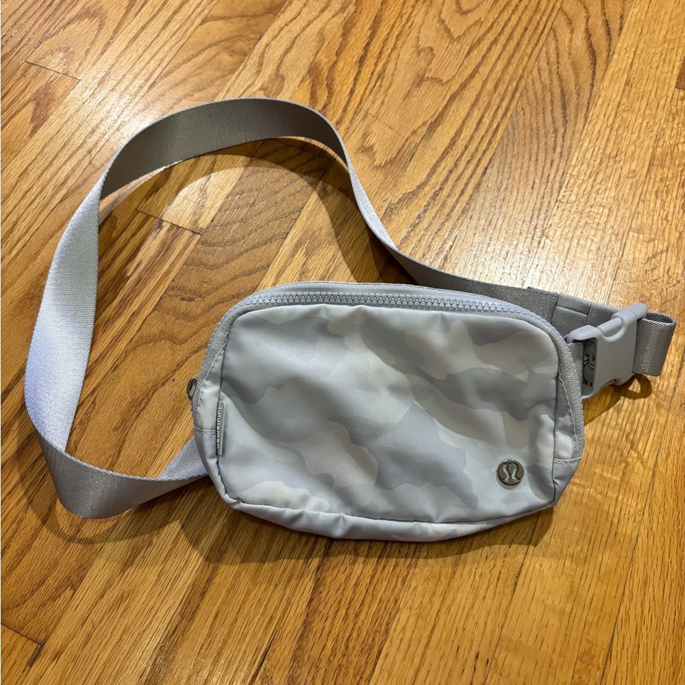 Lululemon Belt Bag